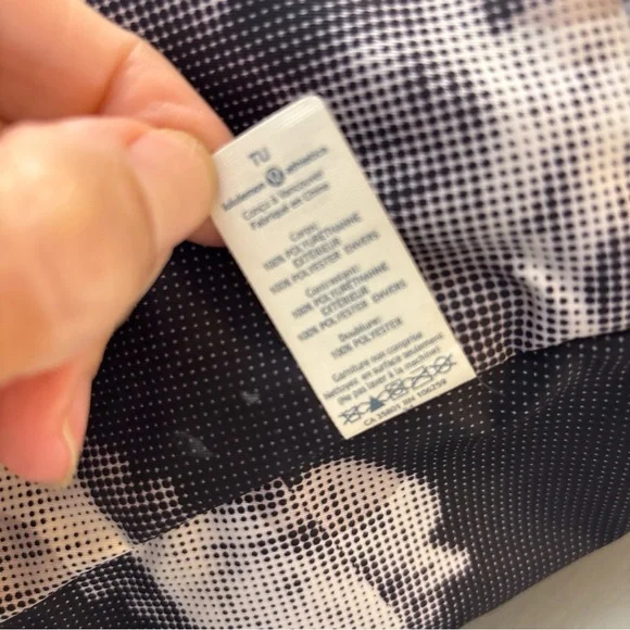 Lululemon Reversible Mantra Dream Big Large Tote Bag Black Floral - Picture 13 of 13